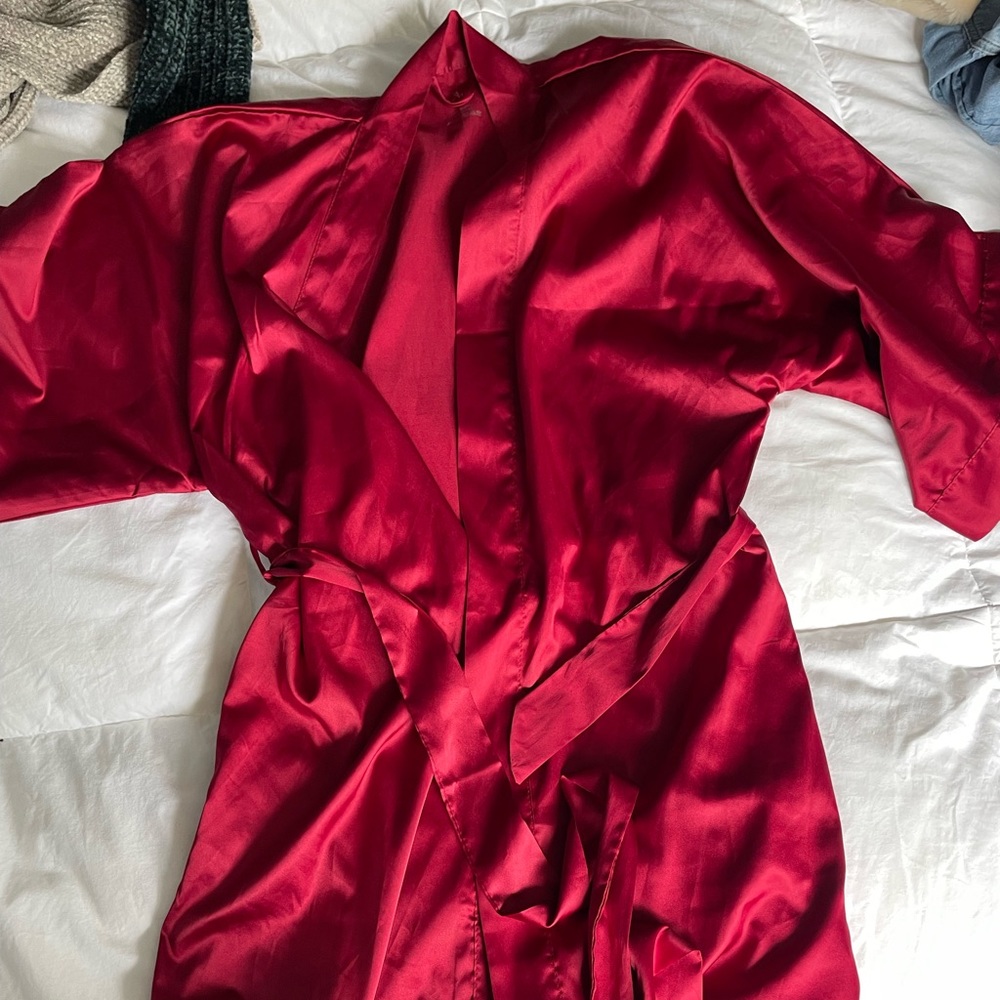 Satin red/pink robe